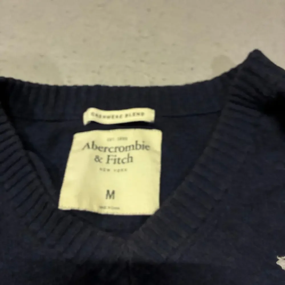 Abercrombie & Fitch good length